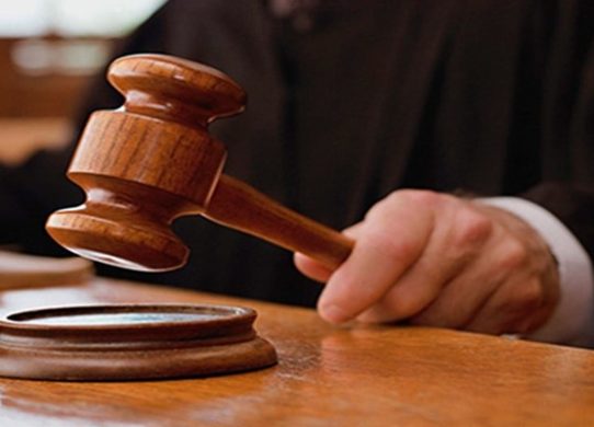 অধস্তন আদালতে বিচারাধীন ৪০৪১৯২৪ মামলা