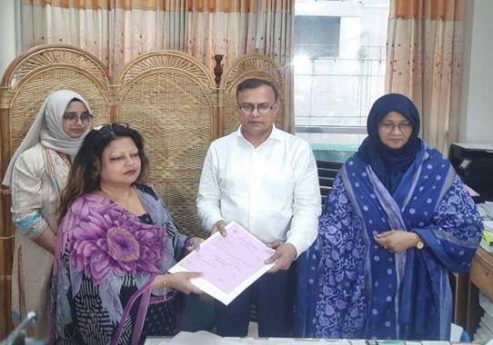 সংরক্ষিত নারী আসন নির্বাচন: মনোনয়নপত্র তুললেন ৫২ জন