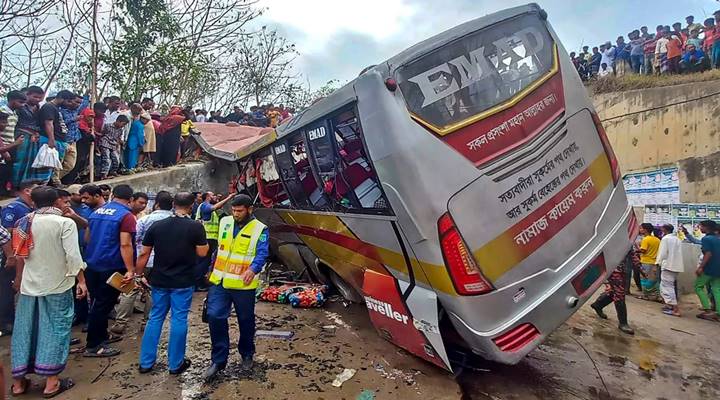 মার্চে সড়ক দুর্ঘটনায় নিহত ৬১৯, আহত ১৫৪৮