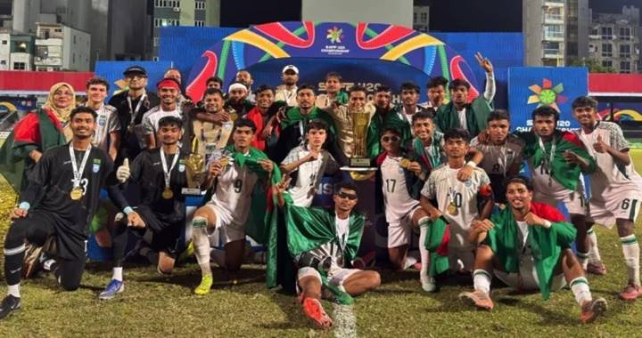 ভারতকে কাঁদিয়ে সাফ চ্যাম্পিয়ন বাংলাদেশ