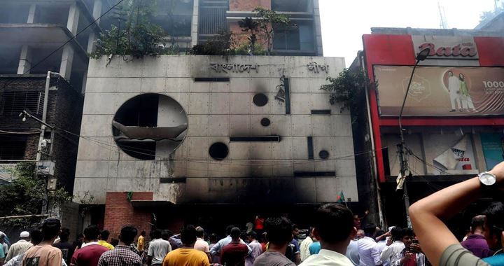 আ.লীগের কার্যক্রম নিষিদ্ধ রেখেই সন্ত্রাসবিরোধী অধ্যাদেশ পাস