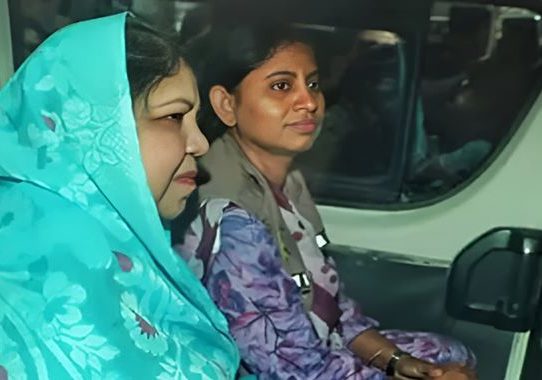 জামিনে কারামুক্ত শিরীন শারমিন চৌধুরী