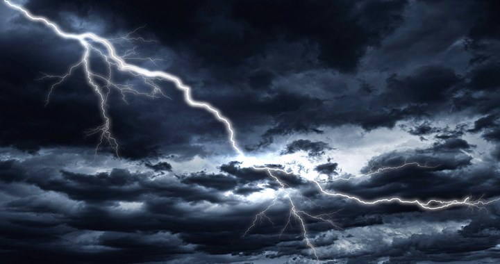 রাজধানী ঢাকাসহ ১৮ জেলায় বজ্রবৃষ্টির পূর্বাভাস