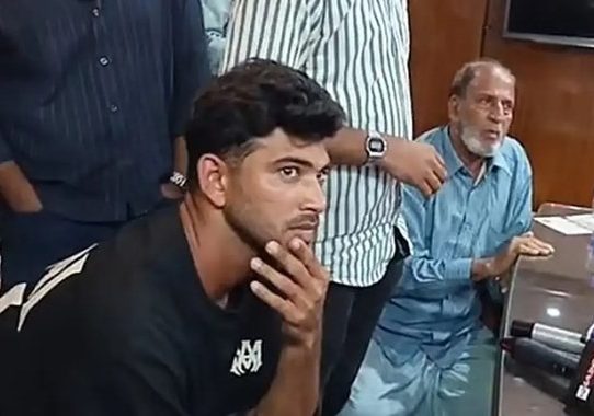 ক্রিকেটার নাঈমকে মারধর, ৩ পুলিশ প্রত্যাহার