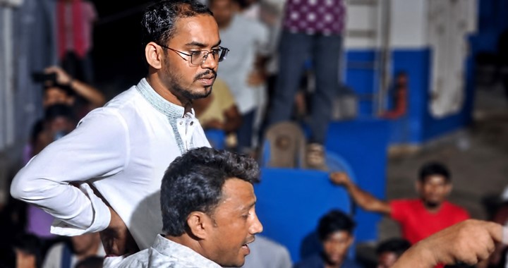 হান্নান মাসউদের জন্য দুই ঘণ্টা ফেরি আটকে ছিল