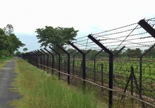 বিজিবির গুলিতে ভারতীয় চোরাকারবারি আহত
