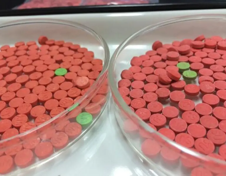 বাংলাদেশে ইয়াবা আসক্তির মহামারি