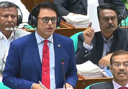 শিক্ষামন্ত্রীর দুঃখপ্রকাশ, পদার্থবিজ্ঞান পরীক্ষা আবারও হবে