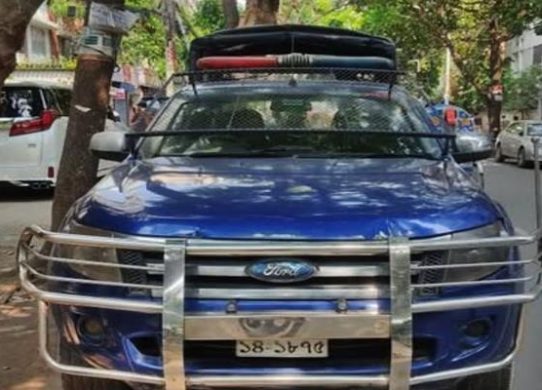 ১৮ মন্ত্রীর পুলিশ এসকর্ট প্রত্যাহার