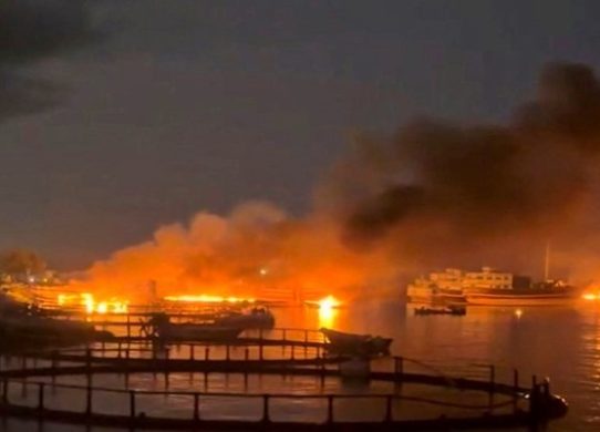 ইরানে ব্যাপক হামলা যুক্তরাষ্ট্রের