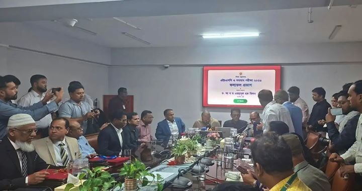 এইচএসসিতে ইংরেজি-আইসিটিতে ফেল ৩৮২০২১ জন