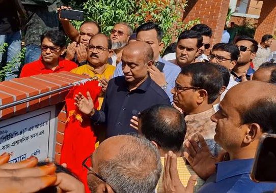 স্থানীয় নির্বাচনে এমপিওভুক্ত শিক্ষকদের অংশ নিতে পারবেন